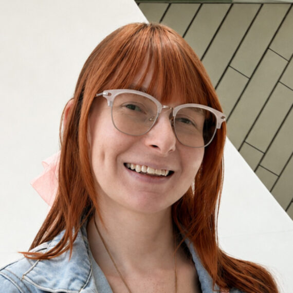 Erin Costello Headshot